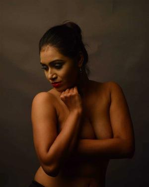 Jui Lahiri Hot_17.jpg Jui Lahiri Hot and Topless